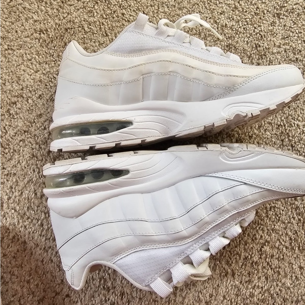 White air max - Picture 3 of 9